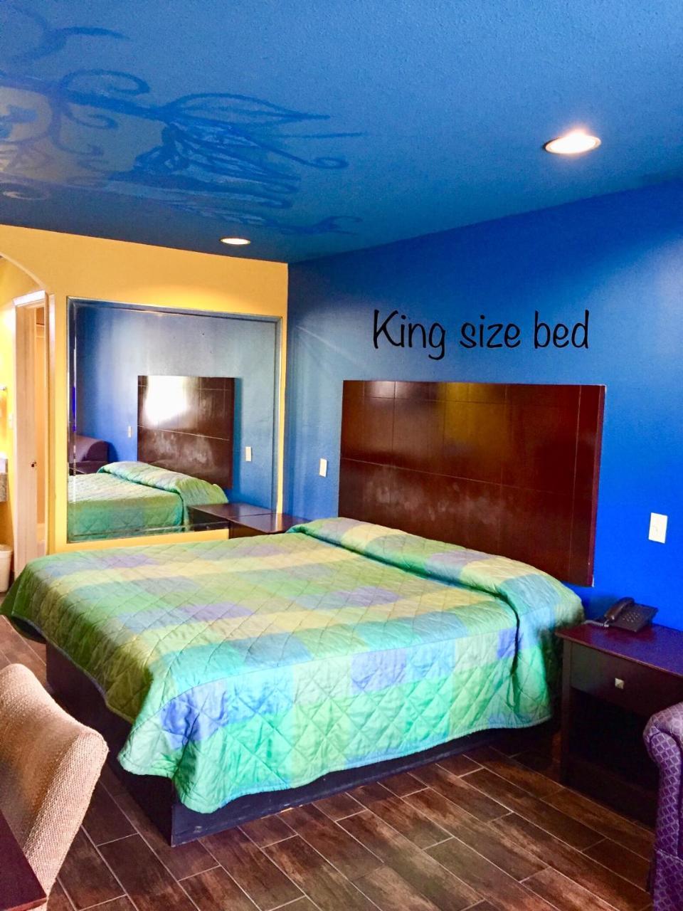 Luxury Inn 채널뷰 외부 사진
